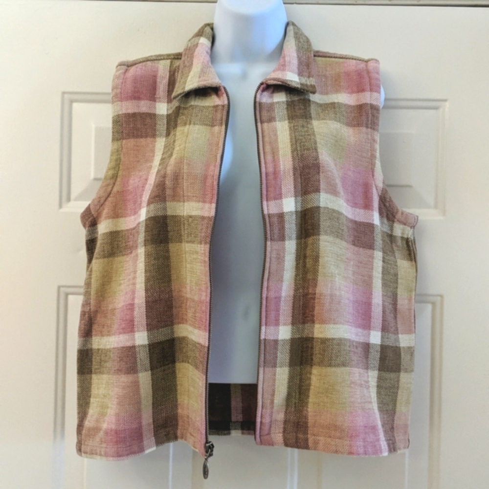 ❌SOLD❌ Plaid front zipper vest collar pastel colors